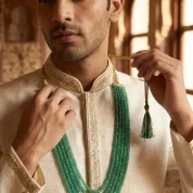 Emerald-green-stone-mala
