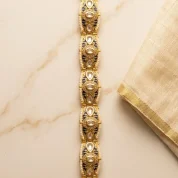 Kundan-n-Pearl-off-white-bracelet