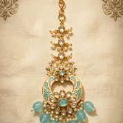 Meenakari-kundan-chaand-tikka
