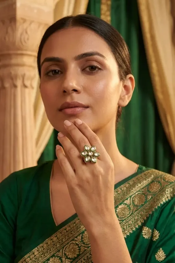 Minimal-Kundan-ring