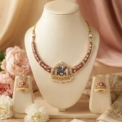 Royal-Hasli-red-peacock-set