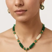 emerald-kundan-pendant-set