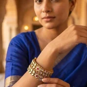 intricate jadau kundan kada