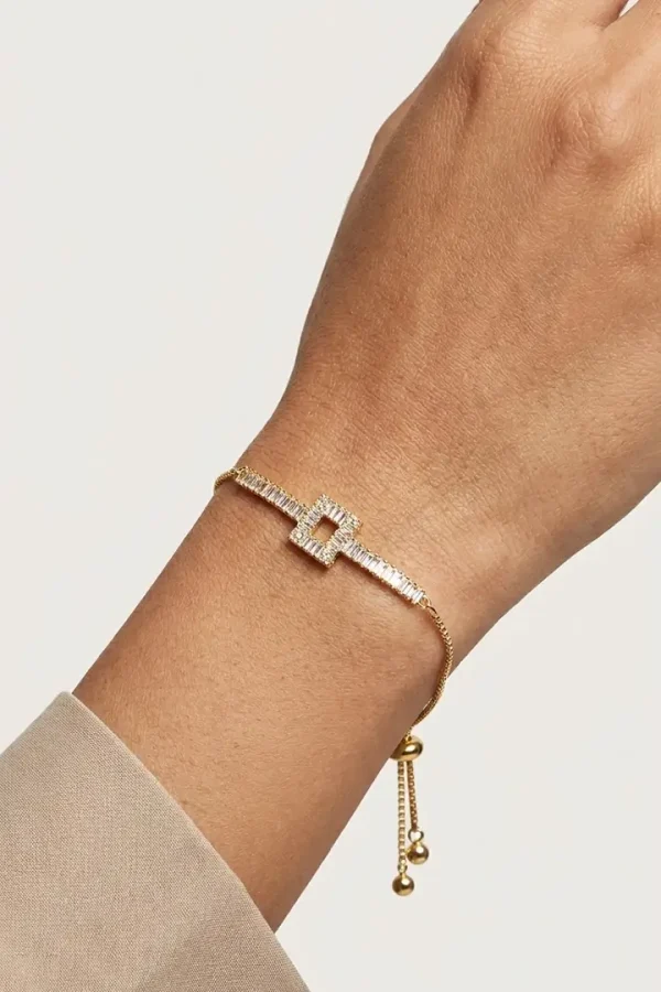 lustrous-square-diamond-bracelet-3 lustrous-square-diamond-bracelet
