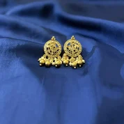 studded-gold-peacock-jhumke