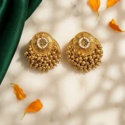 traditional-gold-earrings