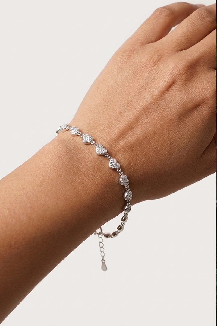 heart-bracelet