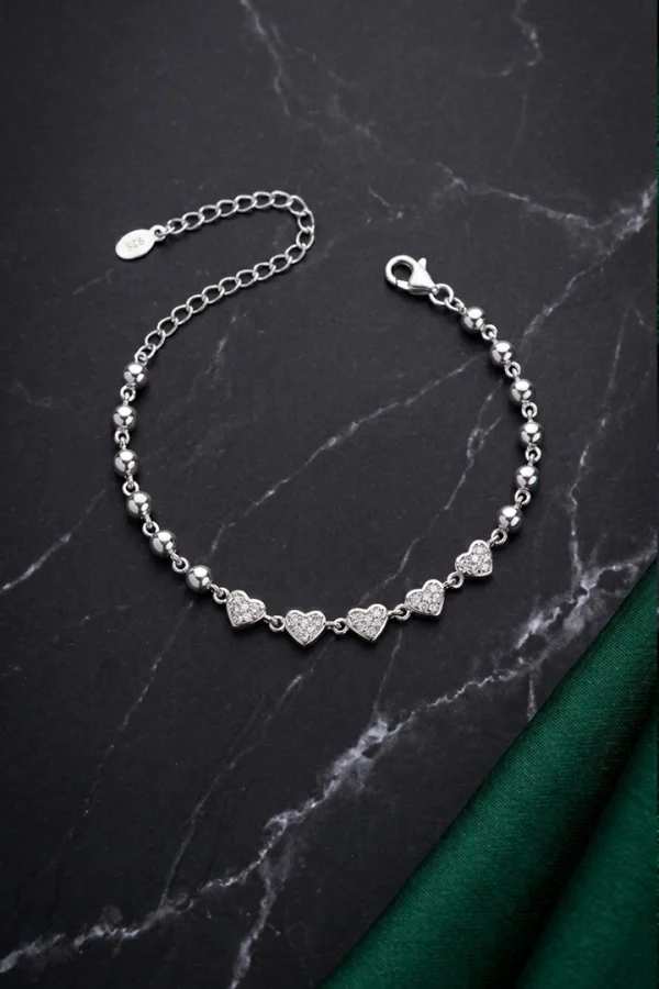 heart-bracelet