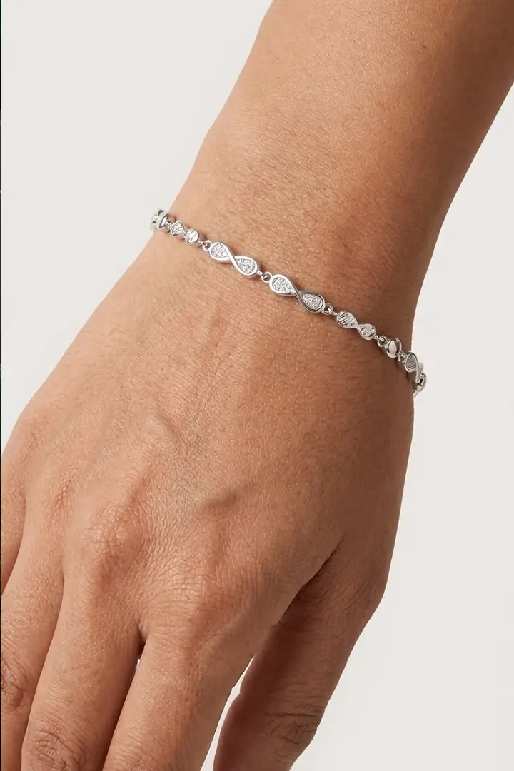 infinity-bracelet