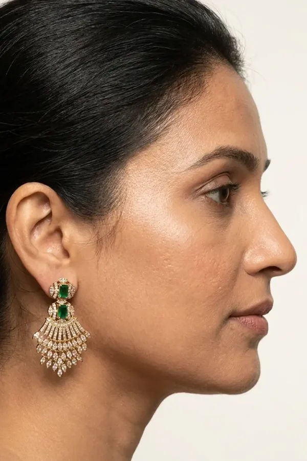 princess-cut-emerald-danglers