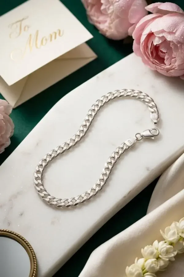 small-curb-link-bracelet-1