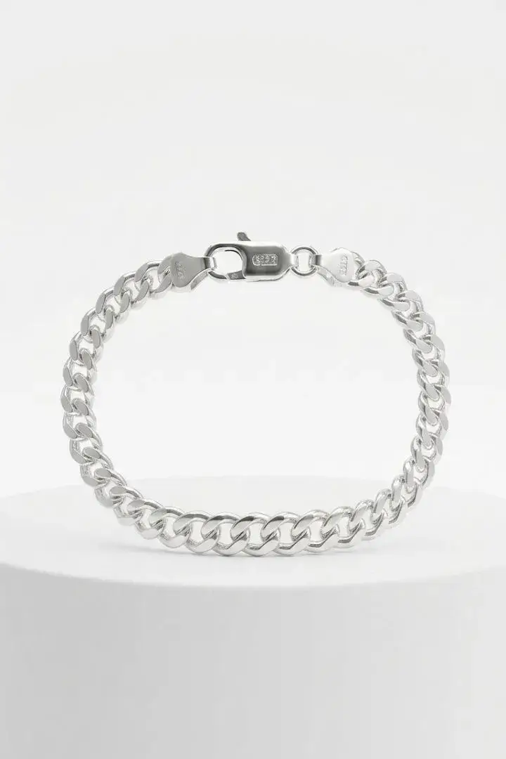 small-curb-link-bracelet-1